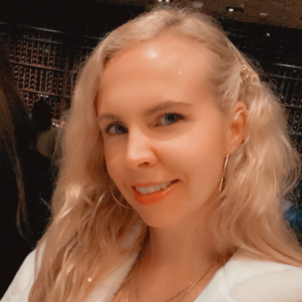 Meet your Posher, Charlotte